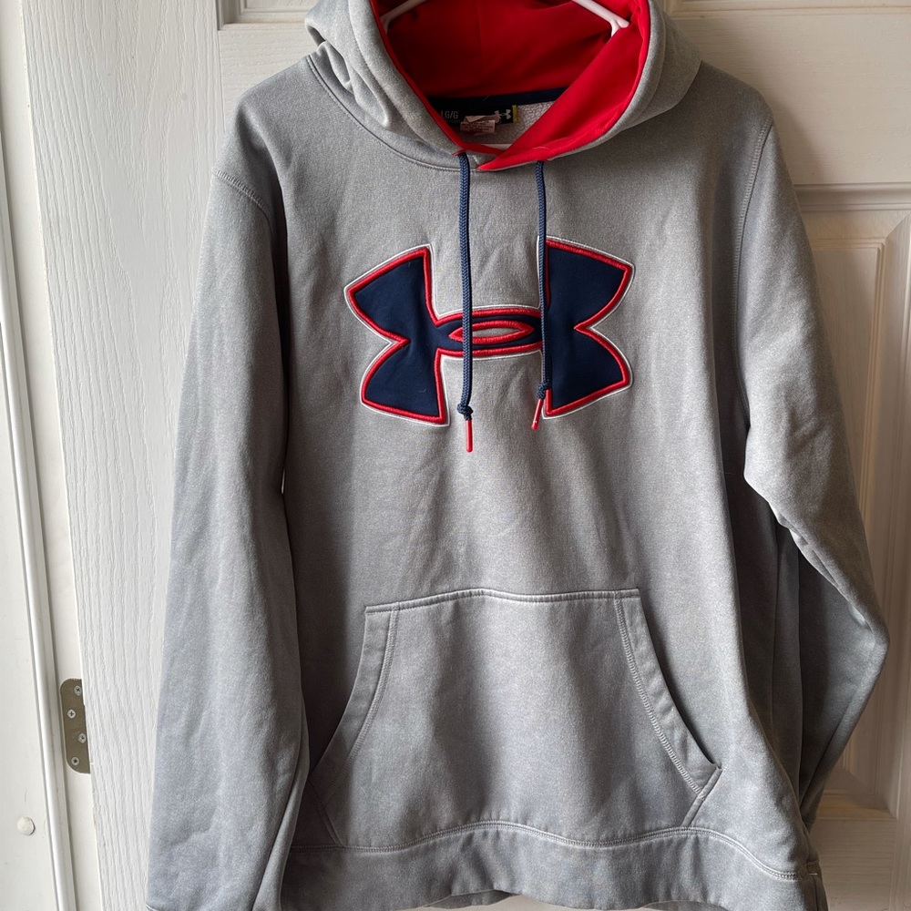 Under Armour Men’s Large Hoodie Sweatshirt